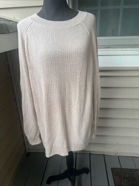 Old Navy Cream Knit Tunic Crewneck Sweater